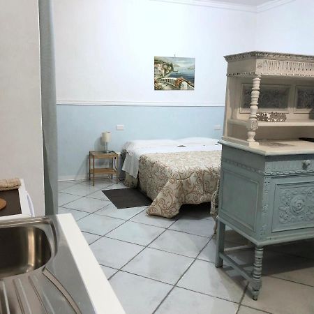 איסקיה Tavernetta Sul Porto מראה חיצוני תמונה