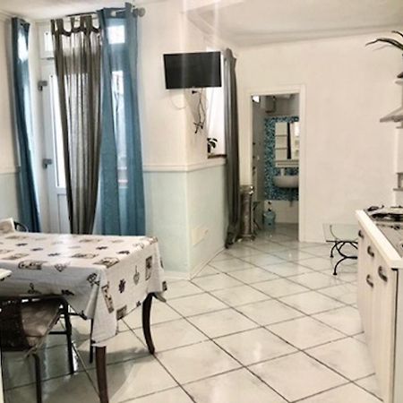 איסקיה Tavernetta Sul Porto מראה חיצוני תמונה